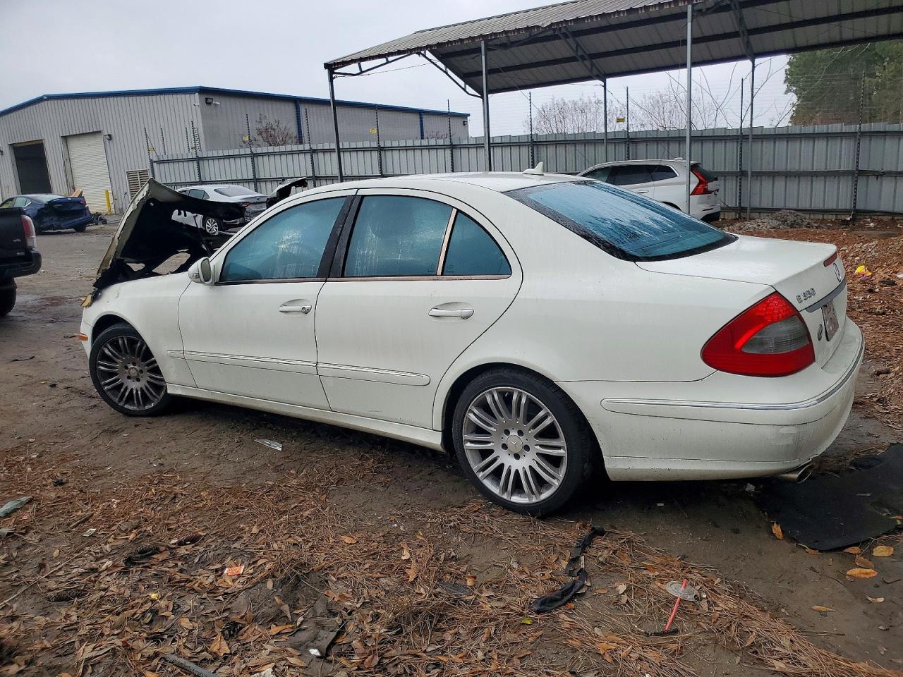 2008 MERCEDES-BENZ E 350 4MATIC photo 2
