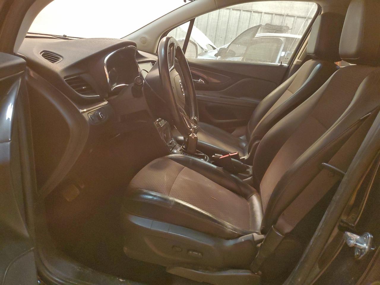2018 BUICK ENCORE PREFERRED photo 7