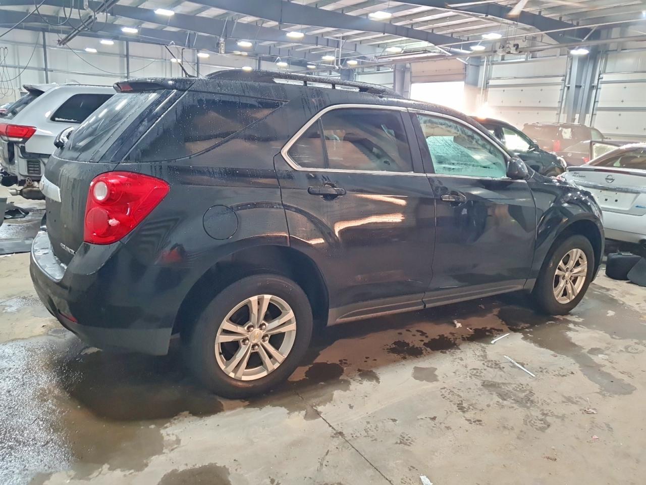 2013 CHEVROLET EQUINOX LT photo 3