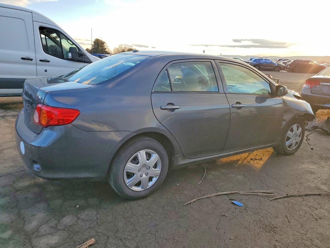 2009 TOYOTA COROLLA BASE photo 3