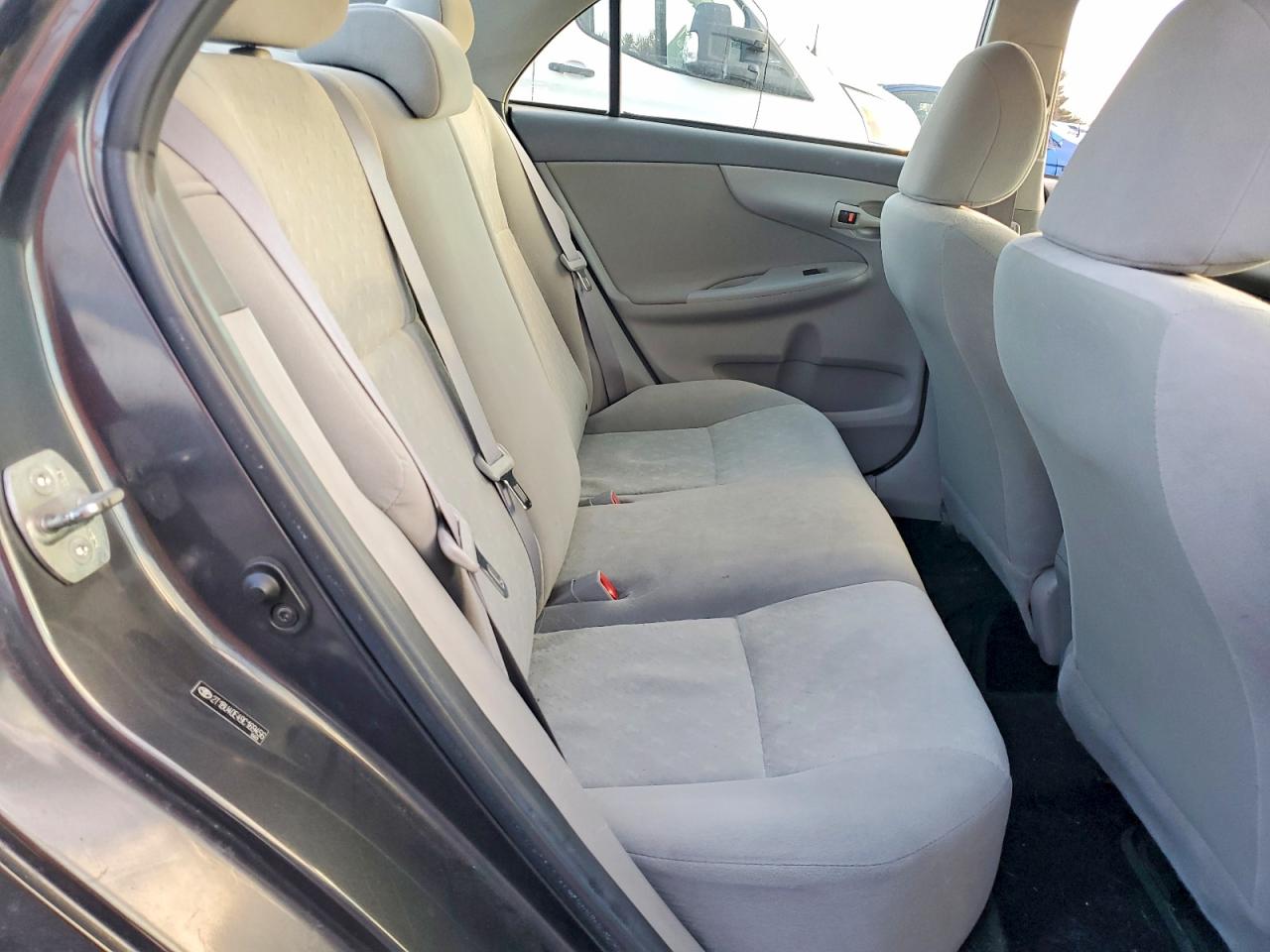 2009 TOYOTA COROLLA BASE photo 10
