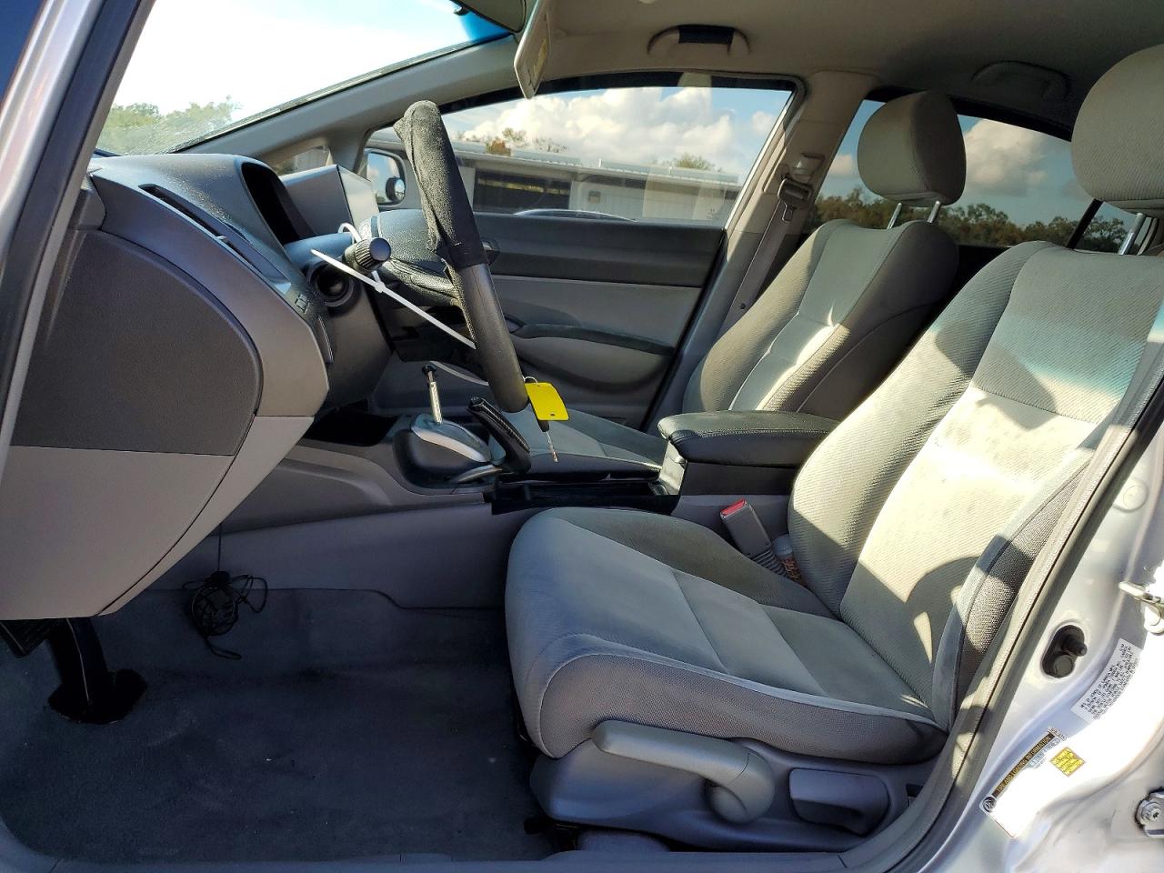2010 HONDA CIVIC LX photo 7