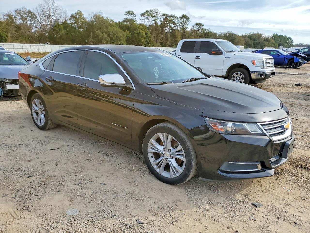 2015 CHEVROLET IMPALA LT photo 4
