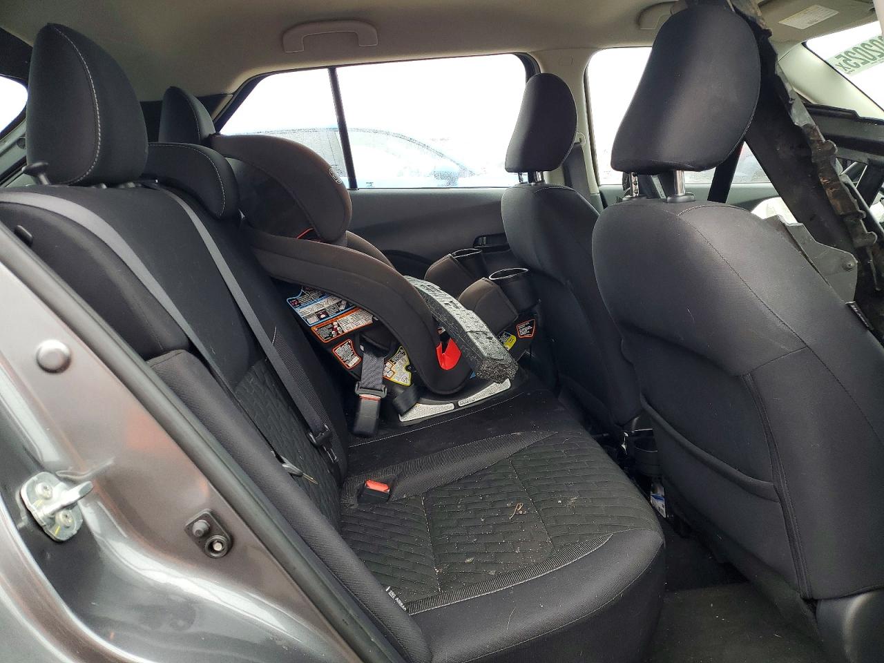 2022 NISSAN KICKS S photo 10
