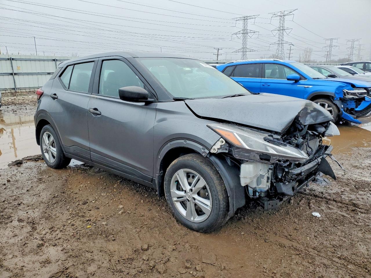 2022 NISSAN KICKS S photo 4
