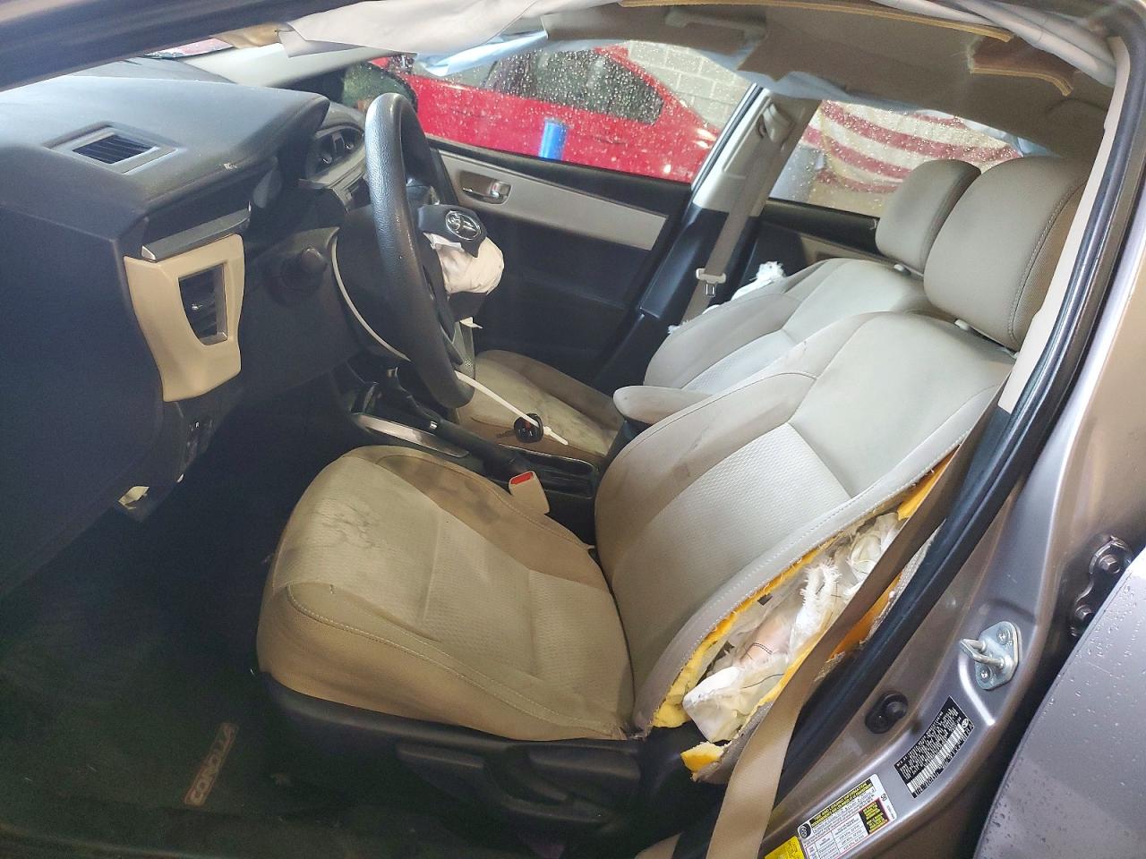 2015 TOYOTA COROLLA L photo 13