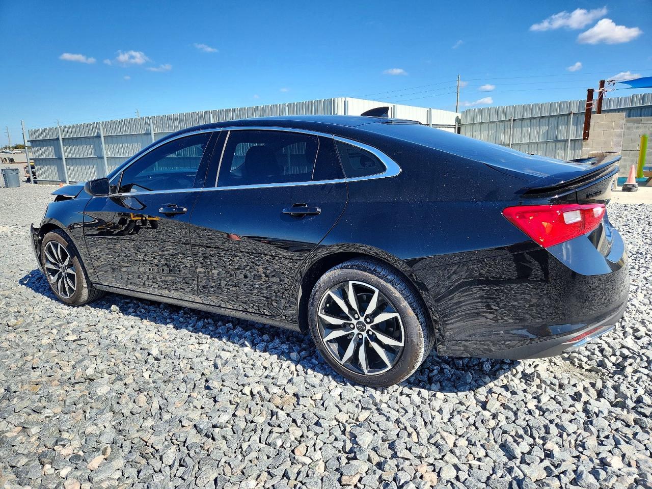 2025 CHEVROLET MALIBU RS photo 2