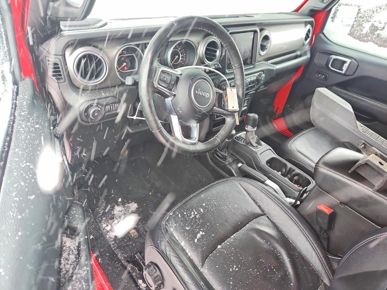 2018 JEEP WRANGLER UNLIMITED SAHARA photo 8