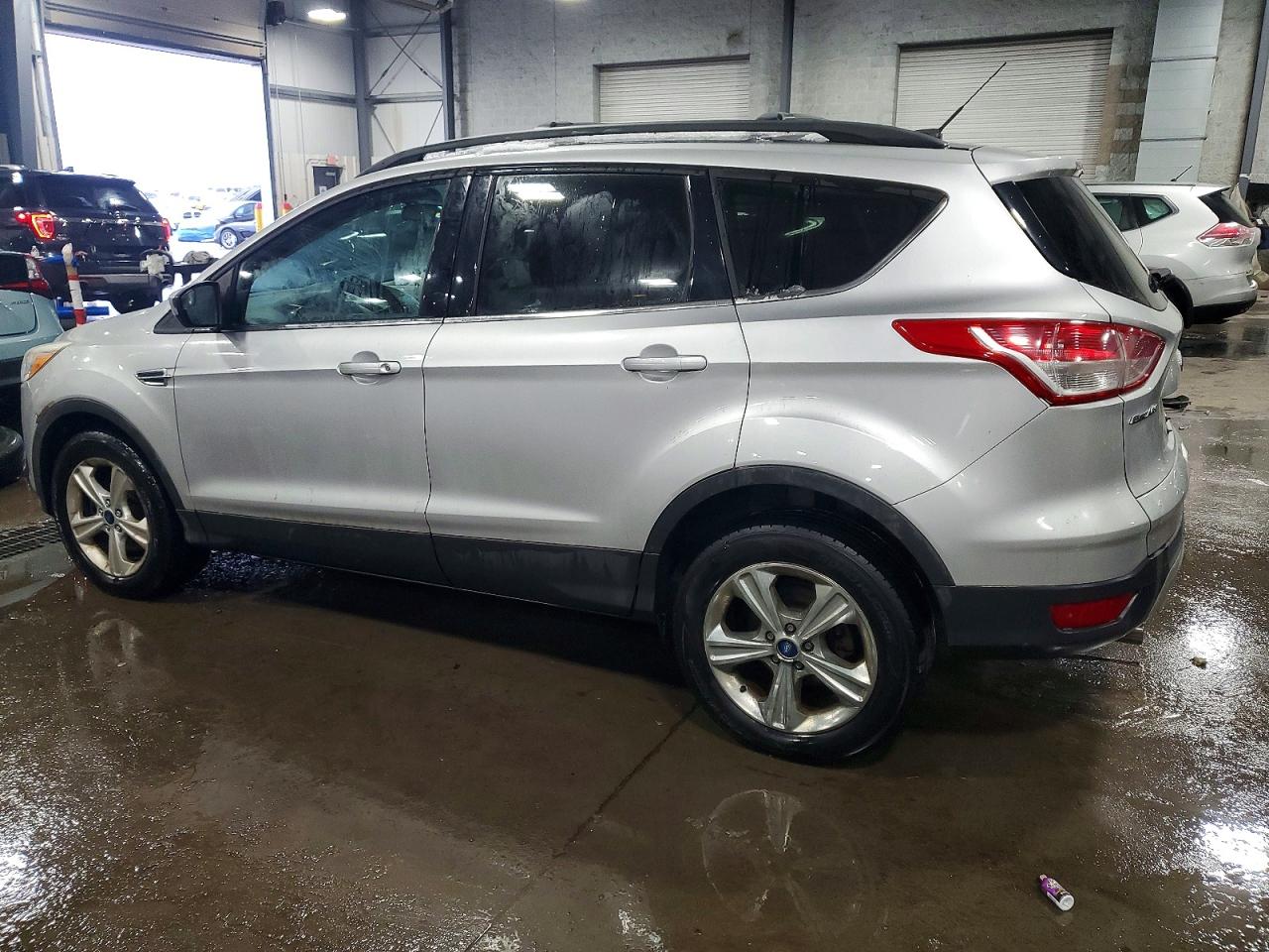 2013 FORD ESCAPE SE photo 2