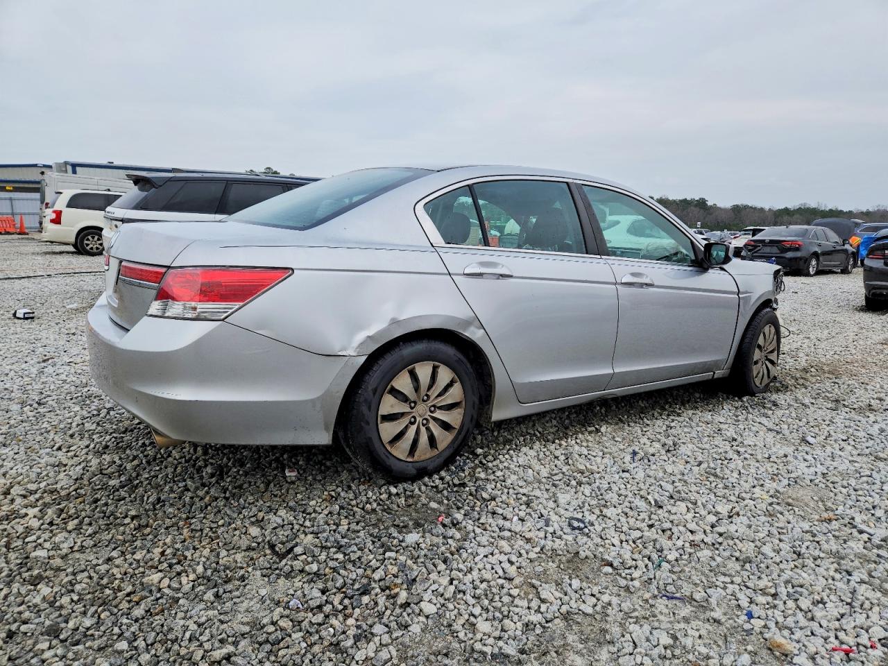 2012 HONDA ACCORD LX photo 5