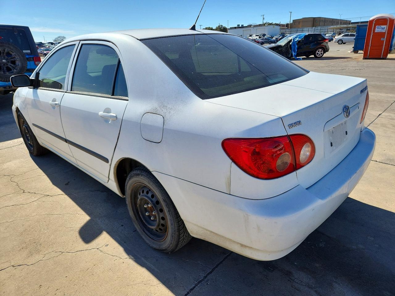 2005 TOYOTA COROLLA CE photo 4