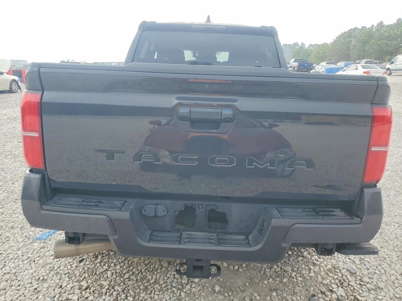 2024 TOYOTA TACOMA DOUBLE CAB photo 6