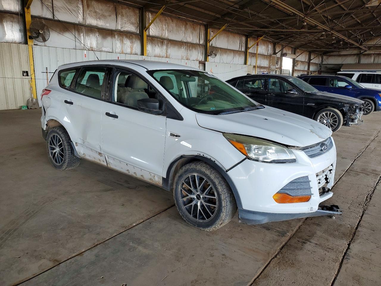 2016 FORD ESCAPE S photo 4