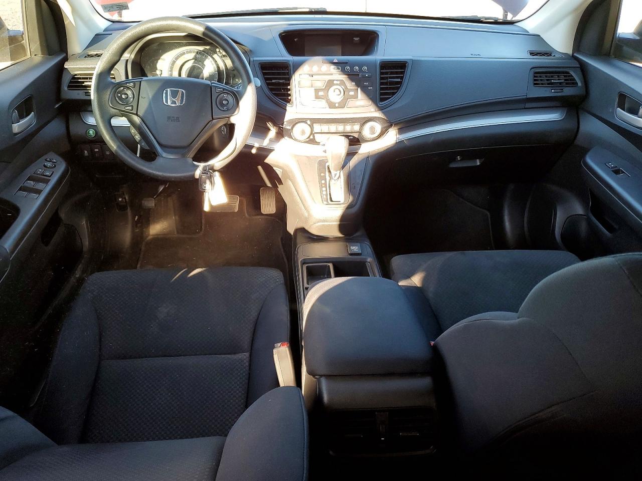 2015 HONDA CR-V LX photo 8
