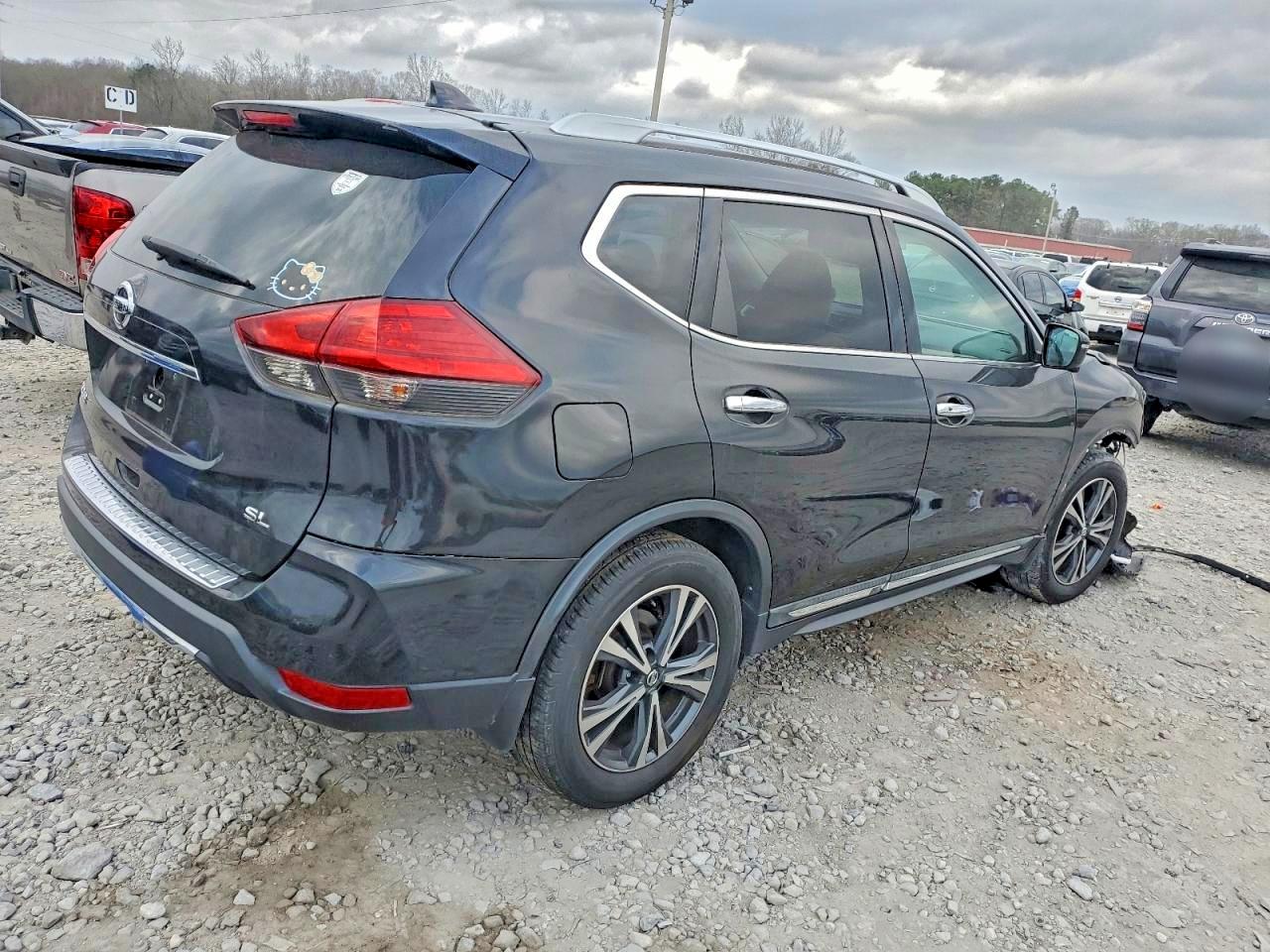 2017 NISSAN ROGUE S photo 3
