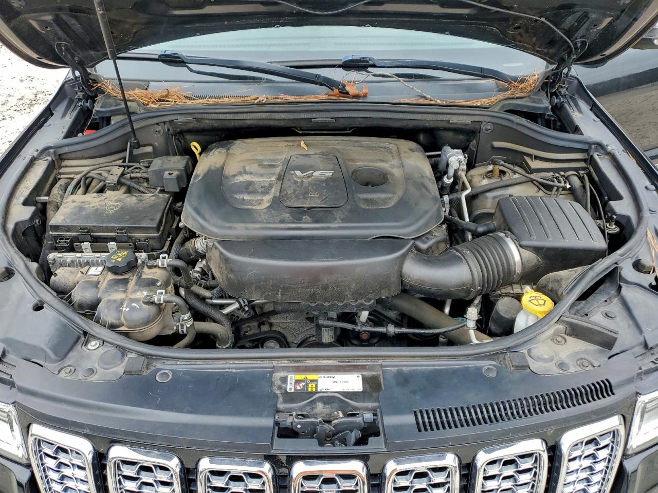 2018 JEEP GRAND CHEROKEE OVERLAND photo 11