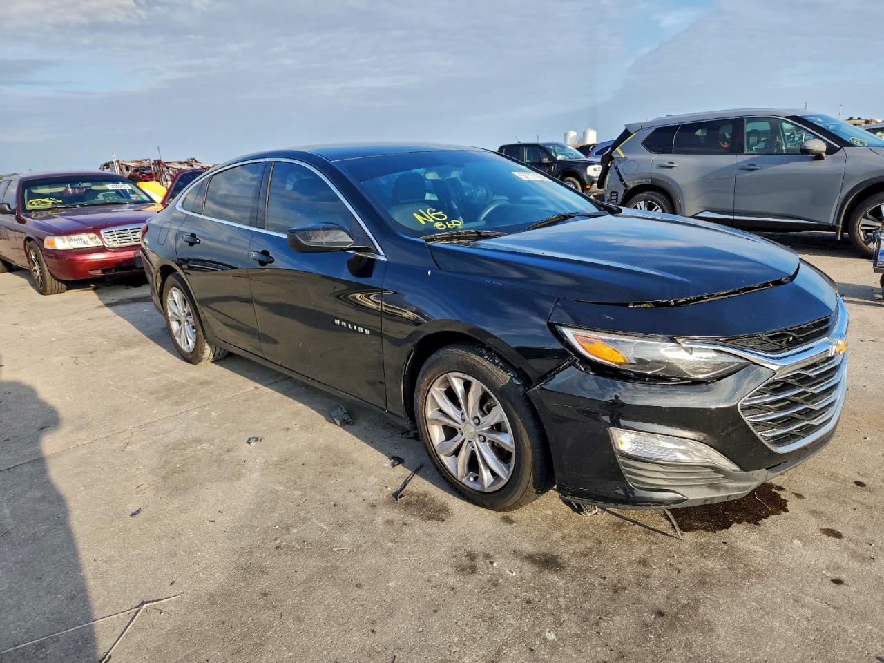 2020 CHEVROLET MALIBU LT photo 4