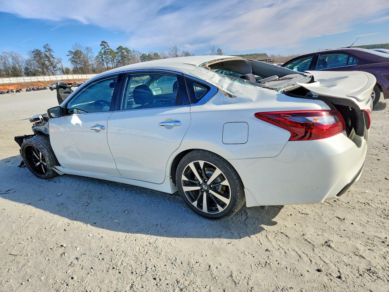 2018 NISSAN ALTIMA 2.5 photo 2