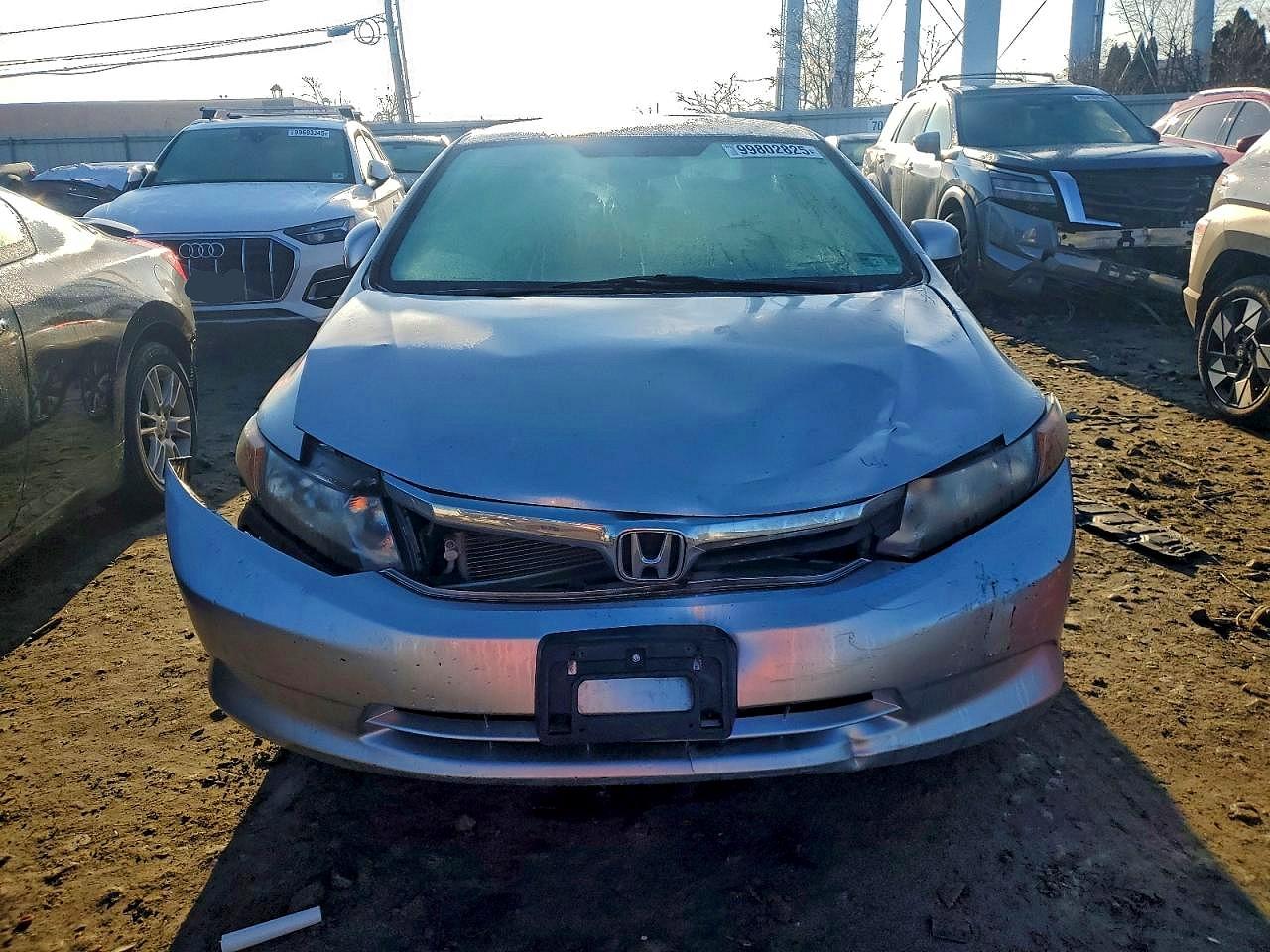 2012 HONDA CIVIC LX photo 5