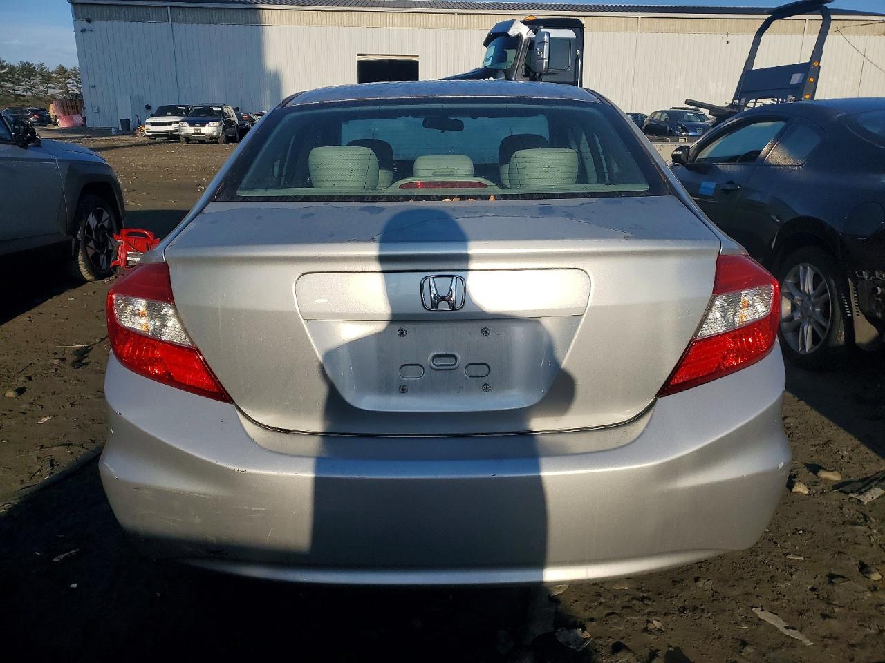 2012 HONDA CIVIC LX photo 6