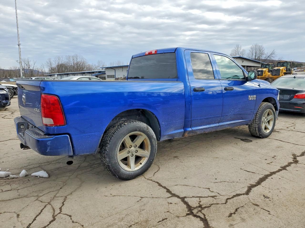 2016 RAM 1500 ST photo 7