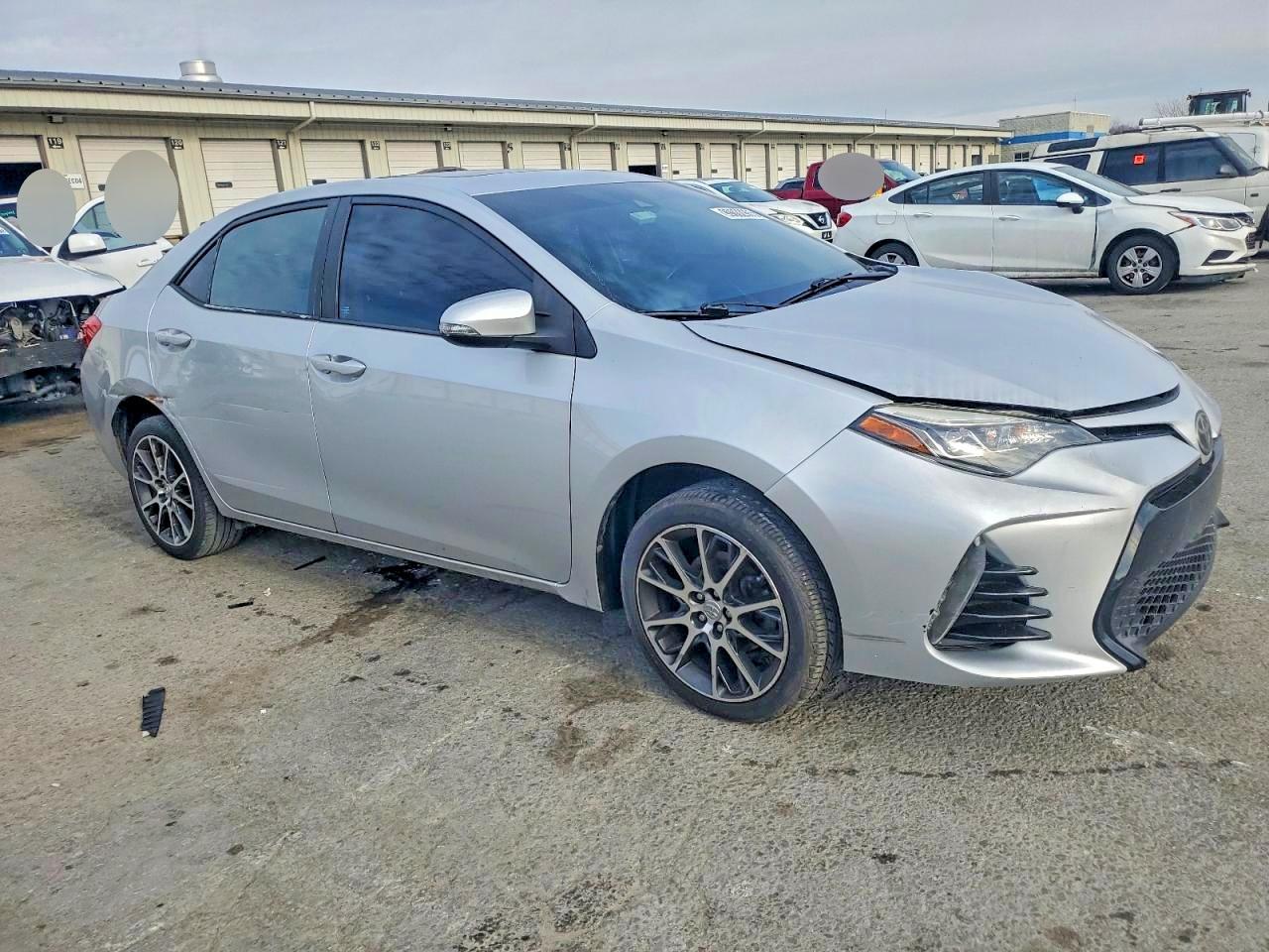 2017 TOYOTA COROLLA L photo 4