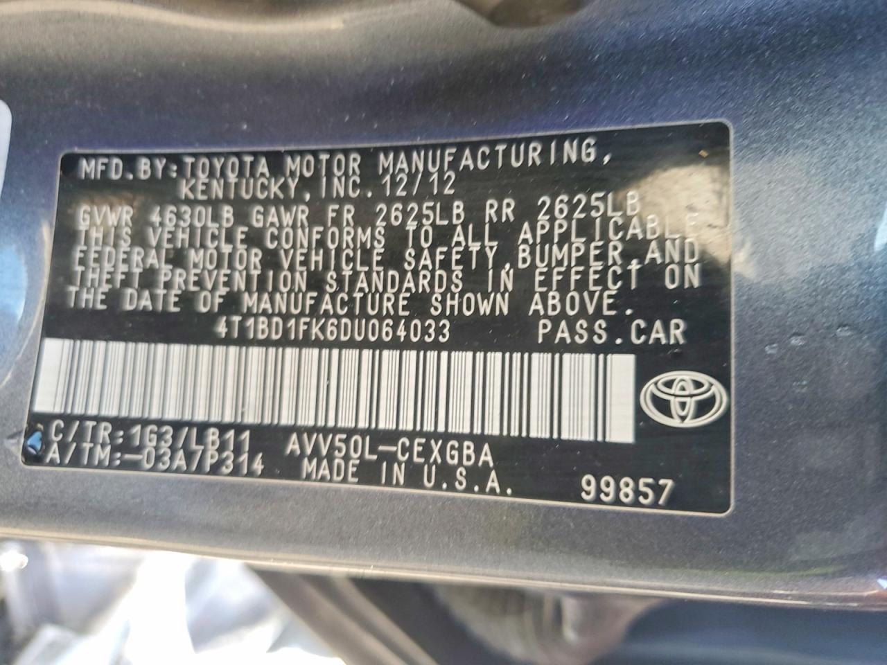 2013 TOYOTA CAMRY HYBRID photo 13