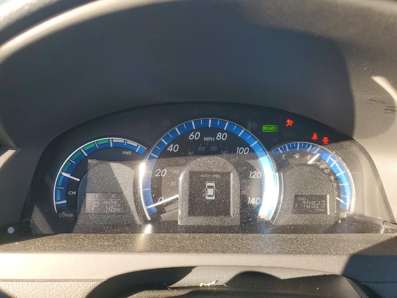 2013 TOYOTA CAMRY HYBRID photo 9