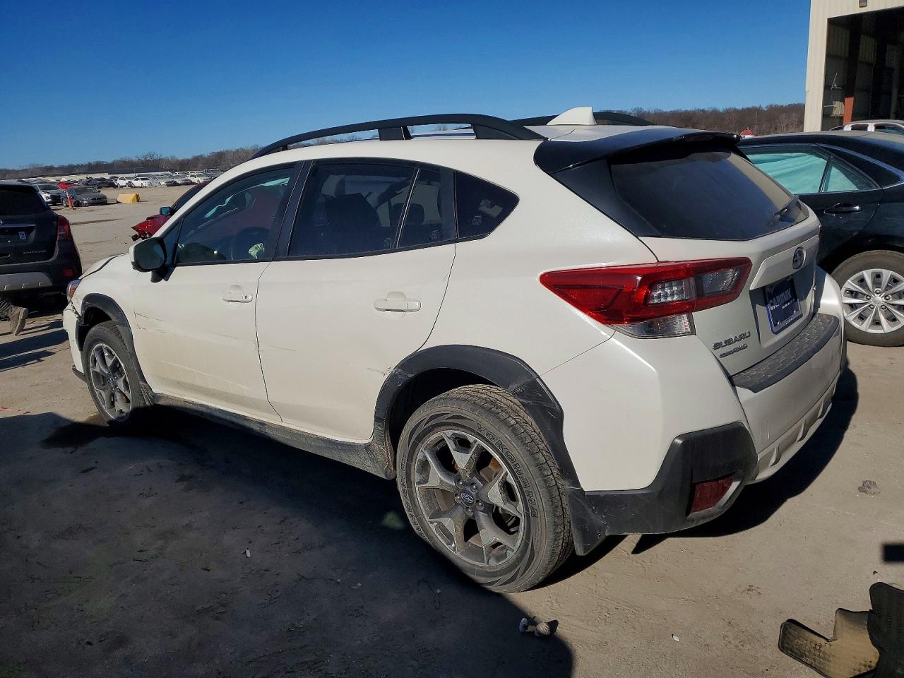 2020 SUBARU CROSSTREK PREMIUM photo 2