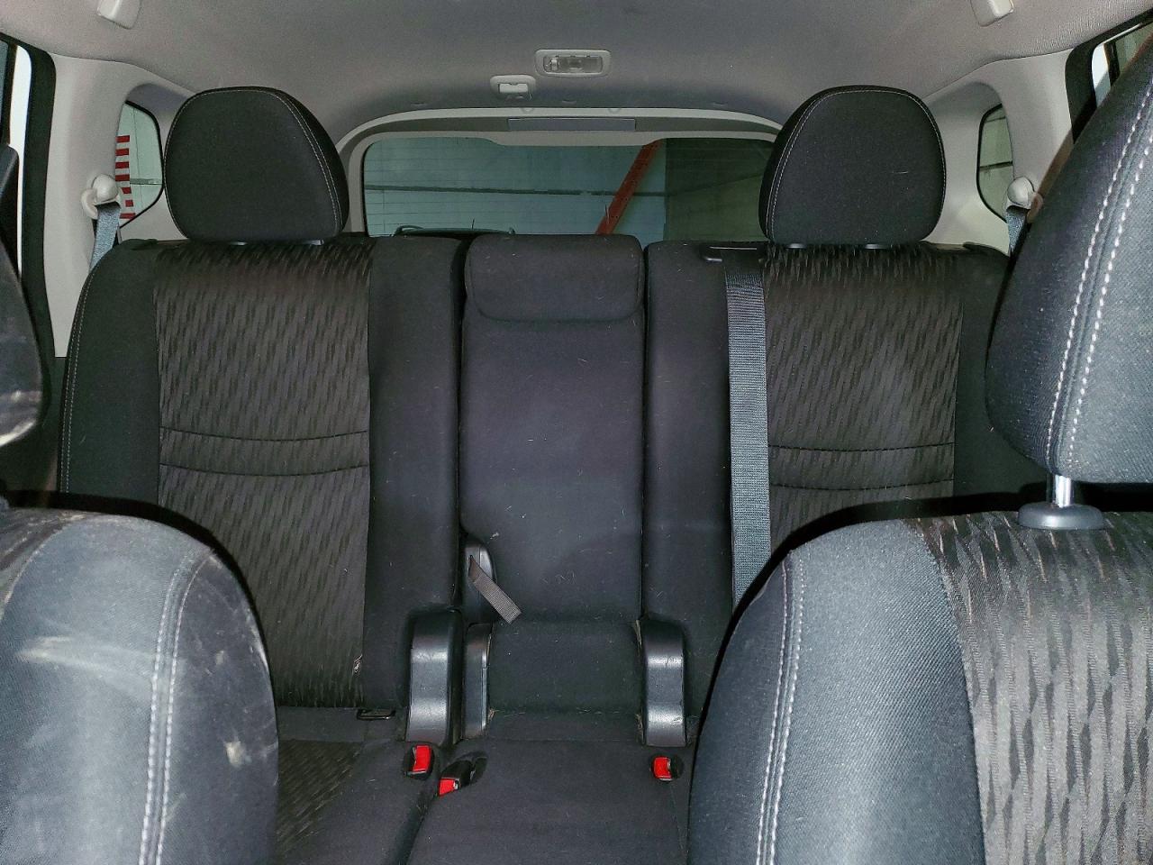 2019 NISSAN ROGUE S photo 10