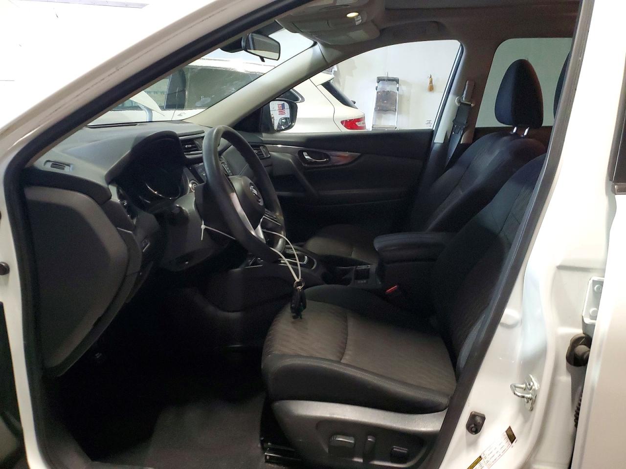 2019 NISSAN ROGUE S photo 7