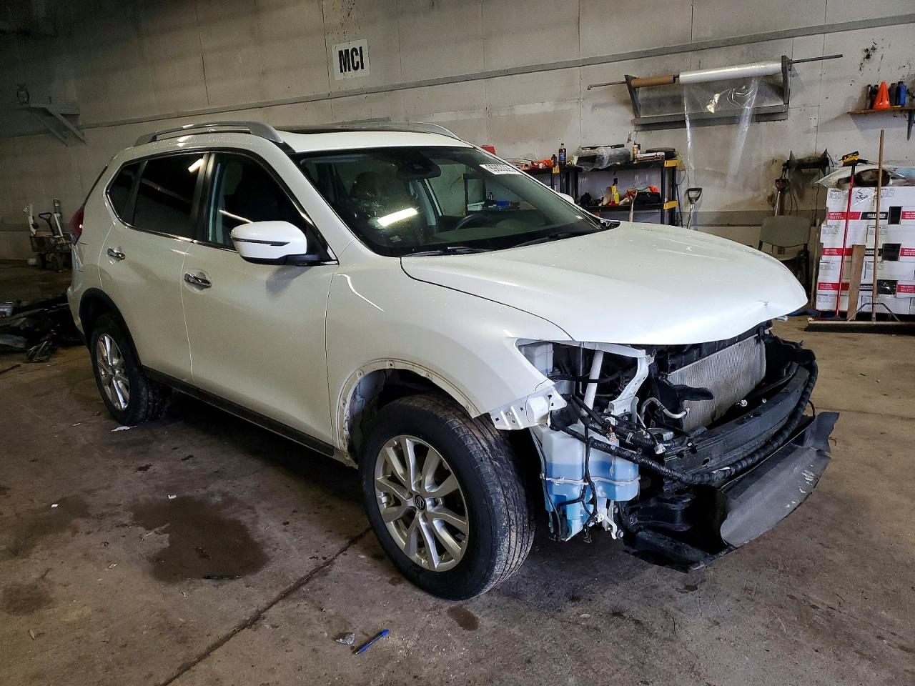 2019 NISSAN ROGUE S photo 4