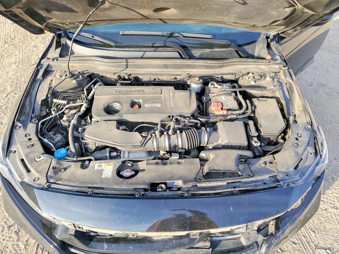 2018 HONDA ACCORD TOURING photo 11