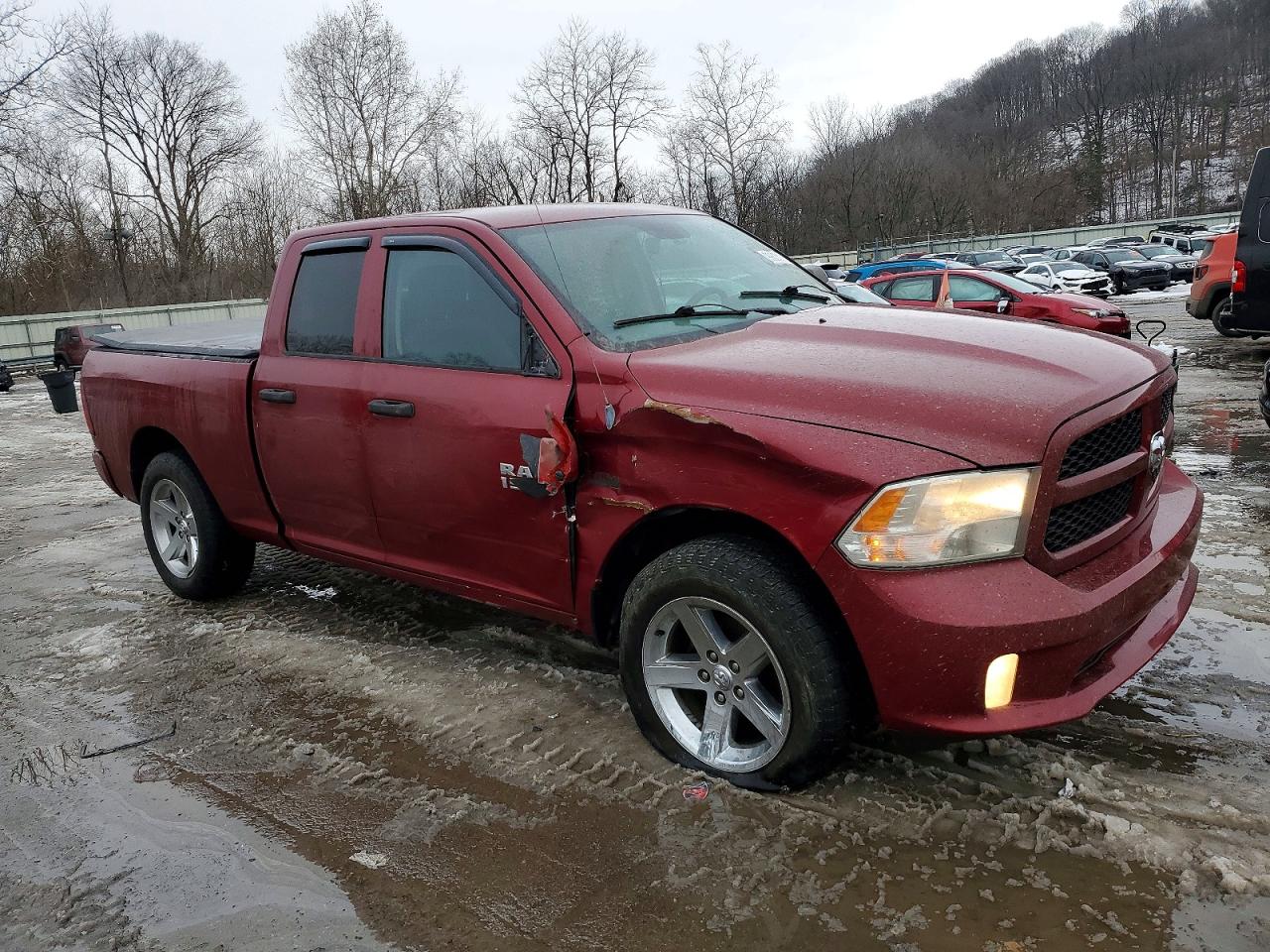 2014 RAM 1500 ST photo 4