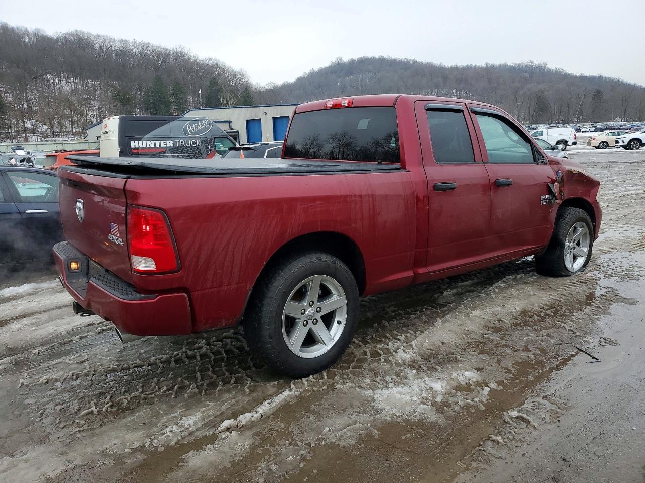 2014 RAM 1500 ST photo 3