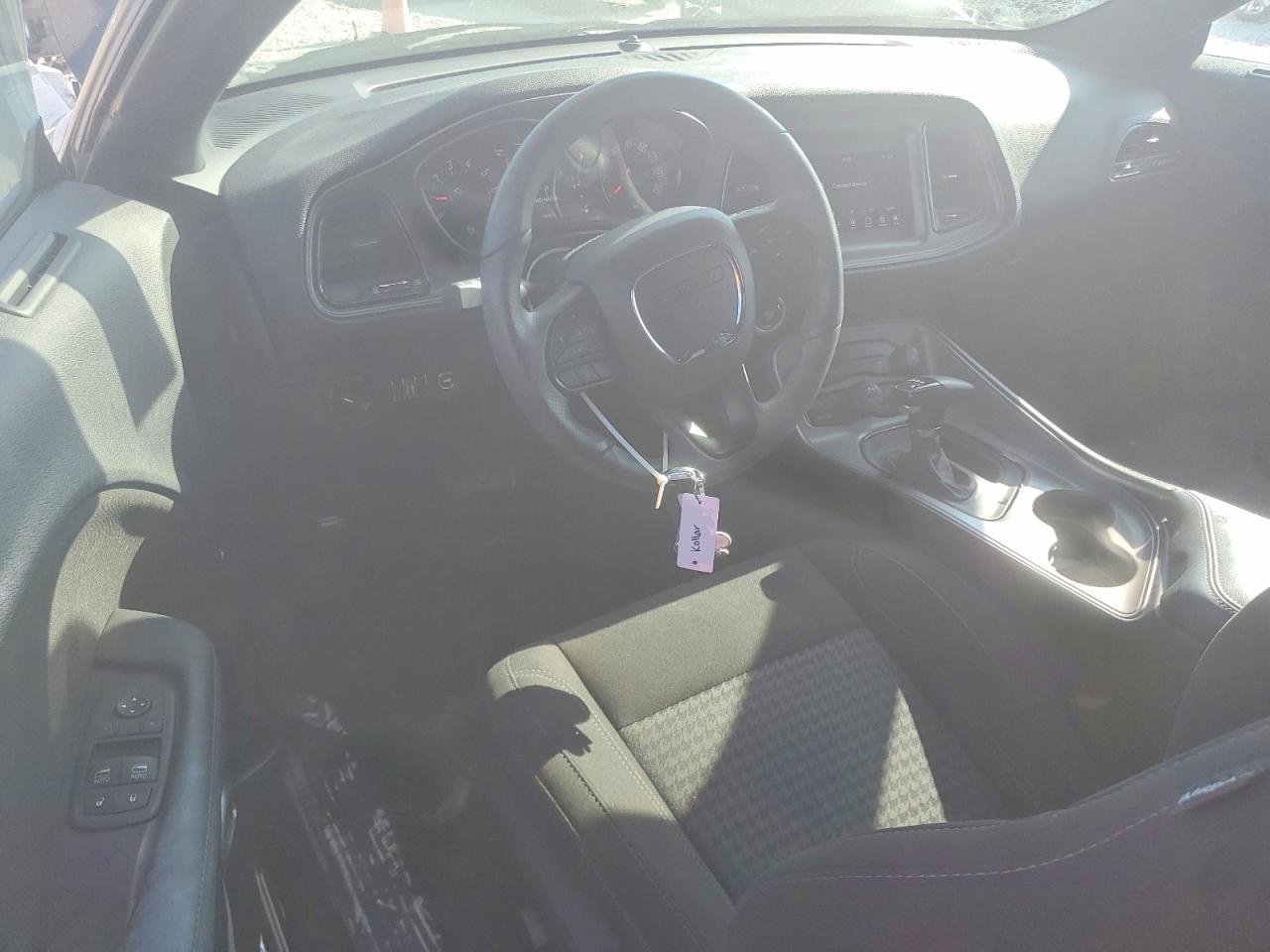 2023 DODGE CHALLENGER SXT photo 22