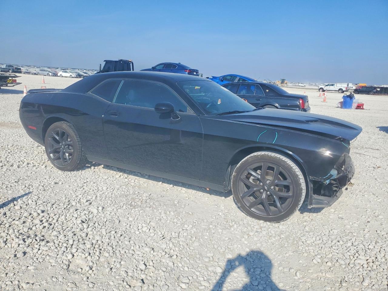 2023 DODGE CHALLENGER SXT photo 10