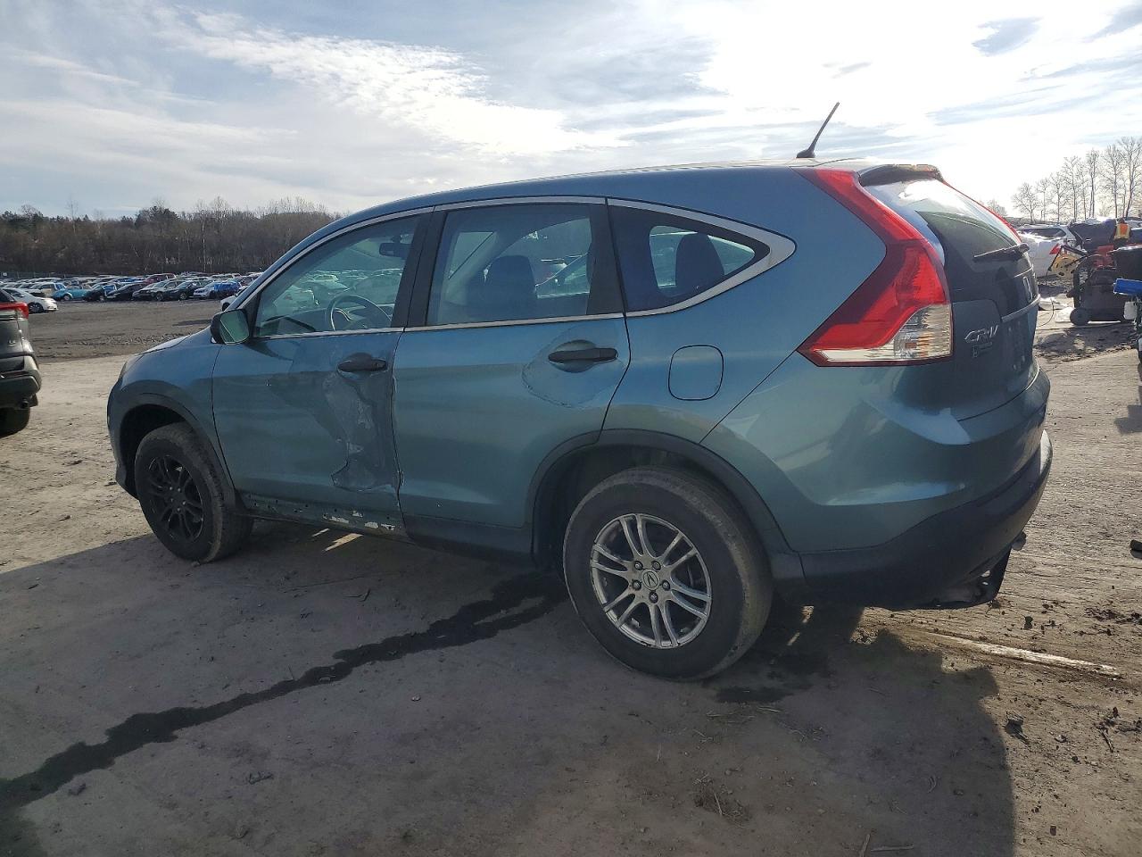 2013 HONDA CR-V LX photo 4