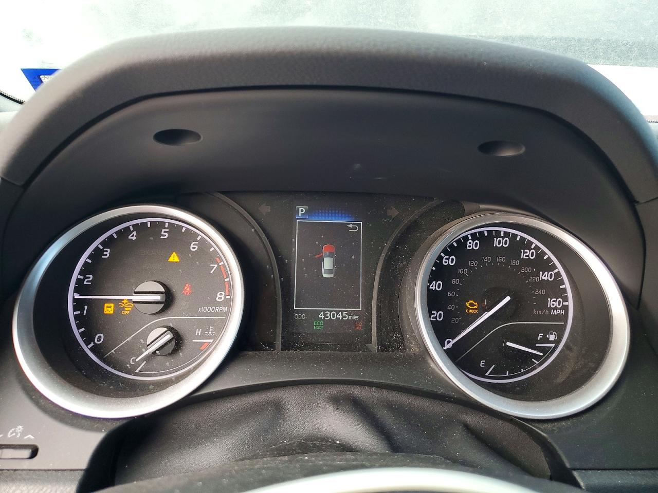 2023 TOYOTA CAMRY LE photo 17