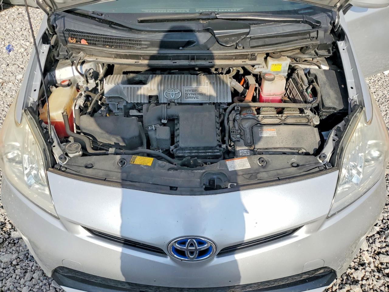 2015 TOYOTA PRIUS photo 11