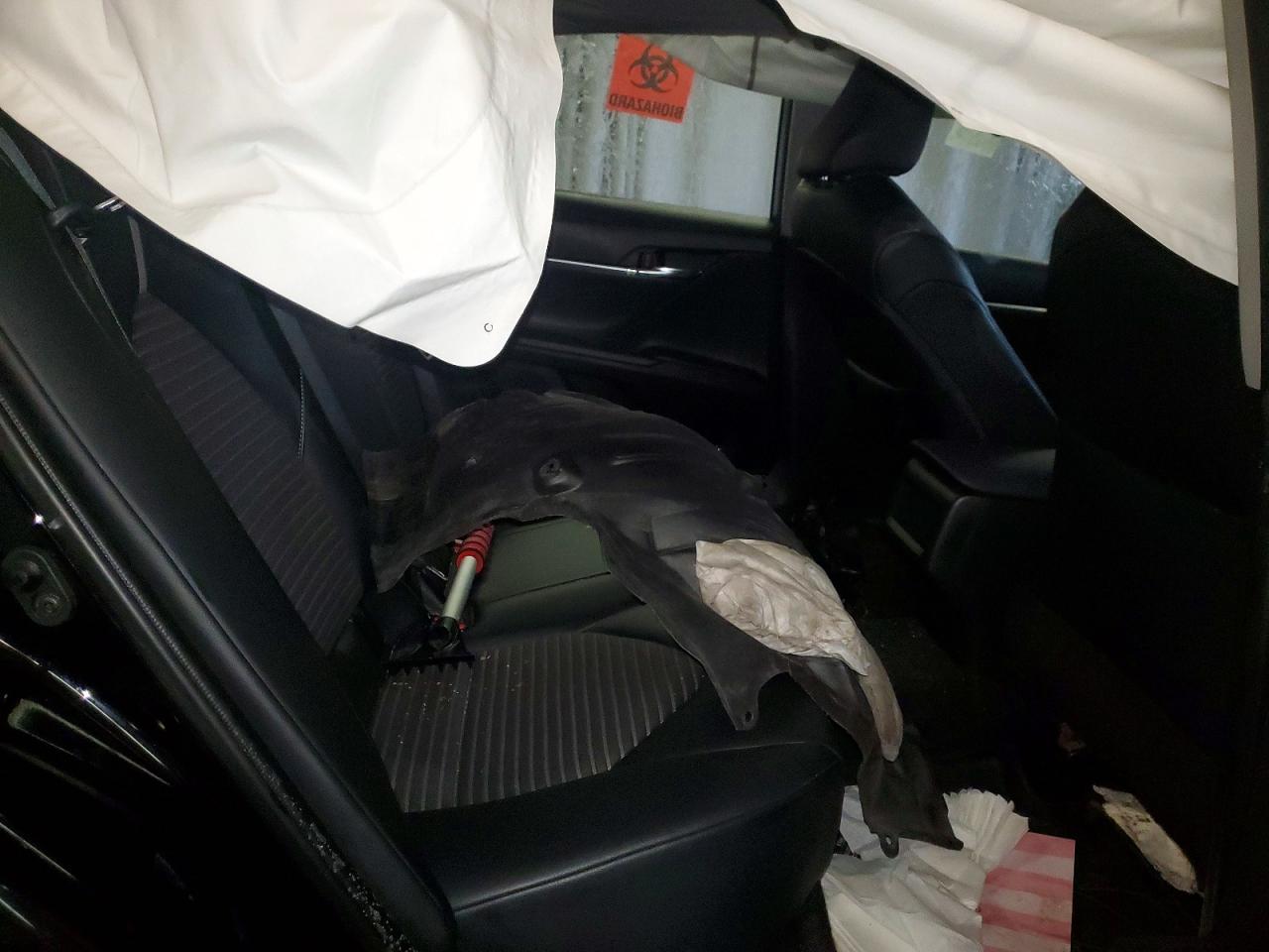 2022 TOYOTA CAMRY SE photo 10