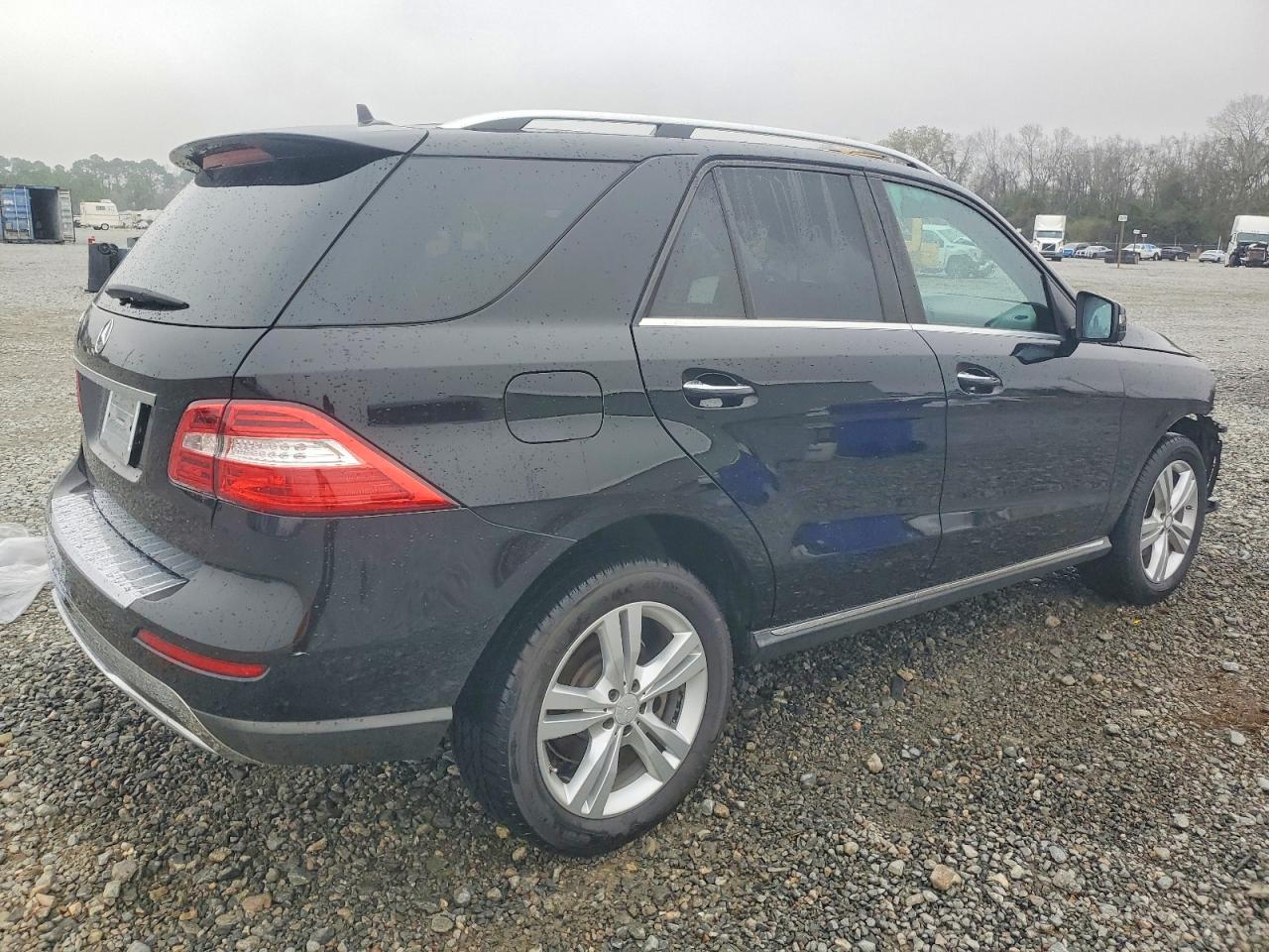 2015 MERCEDES-BENZ ML 350 photo 5