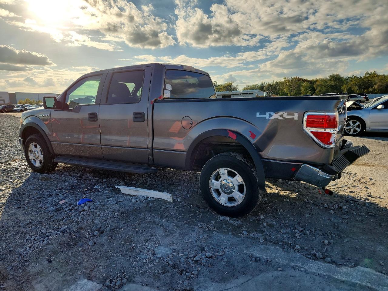2009 FORD F150 SUPERCREW photo 2