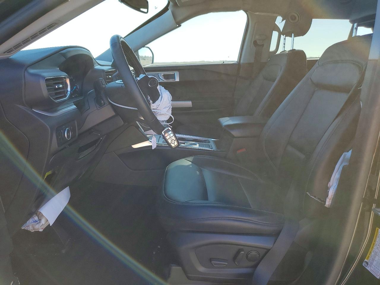 2024 FORD EXPLORER XLT photo 7