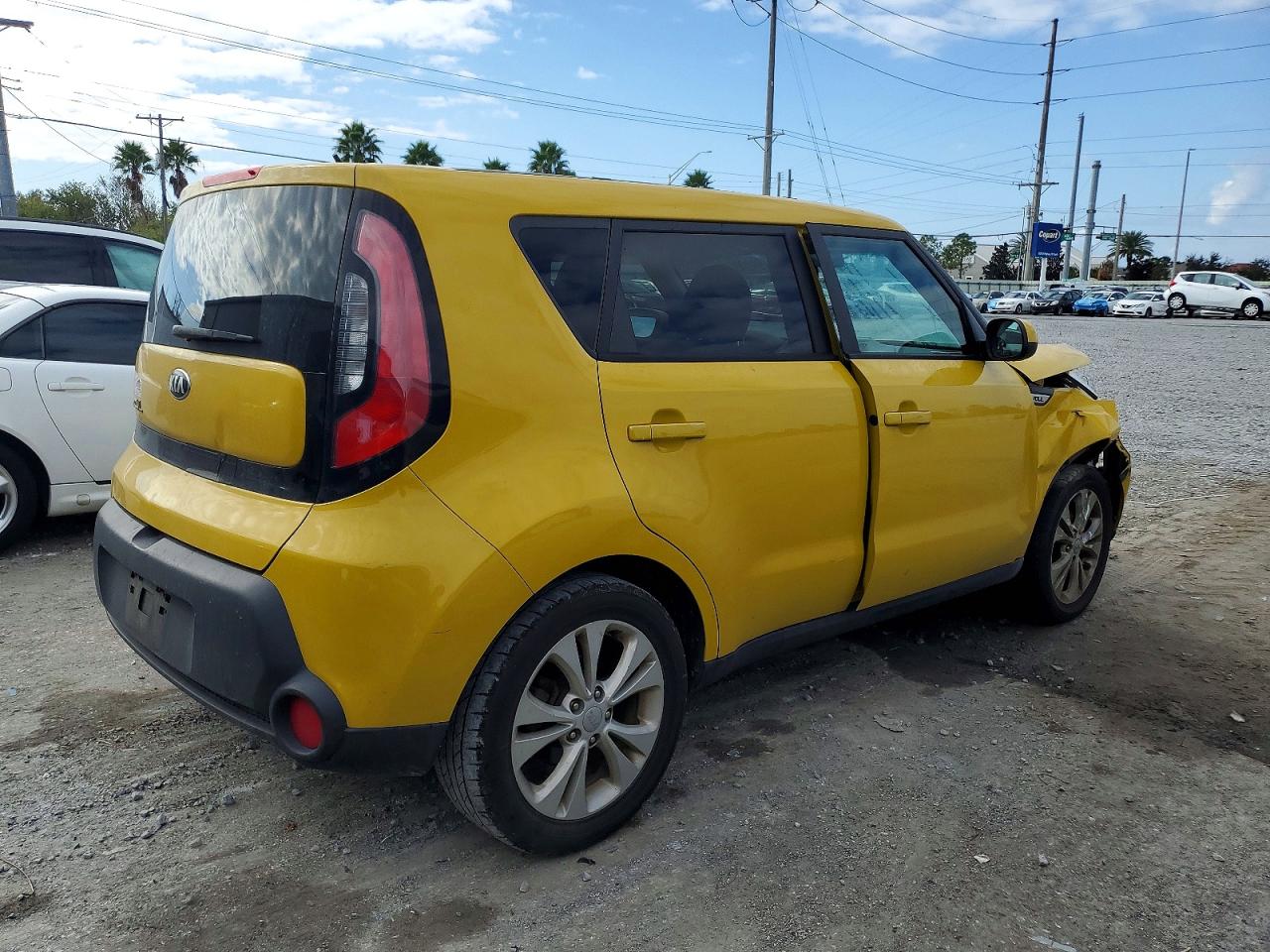 2015 KIA SOUL + photo 3