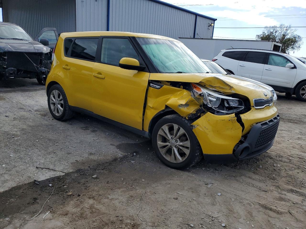 2015 KIA SOUL + photo 4