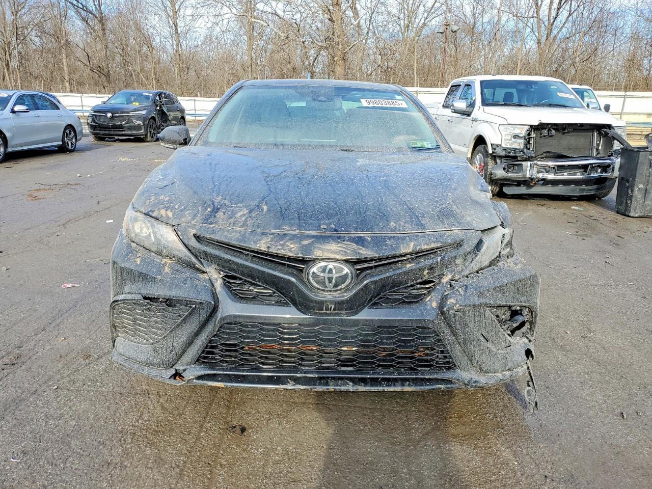 2022 TOYOTA CAMRY SE photo 5