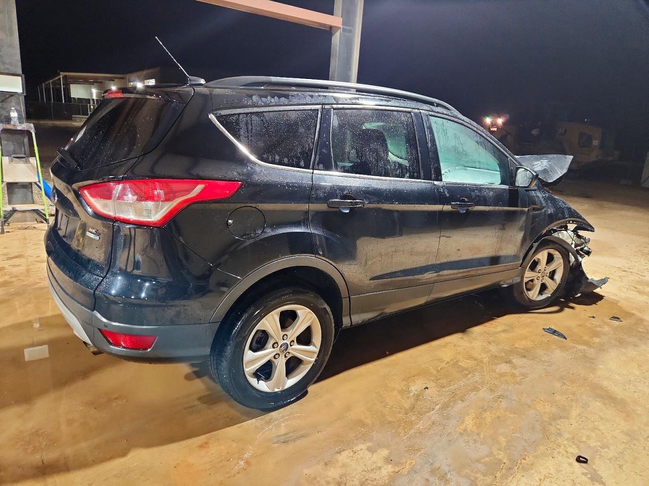 2016 FORD ESCAPE SE photo 3