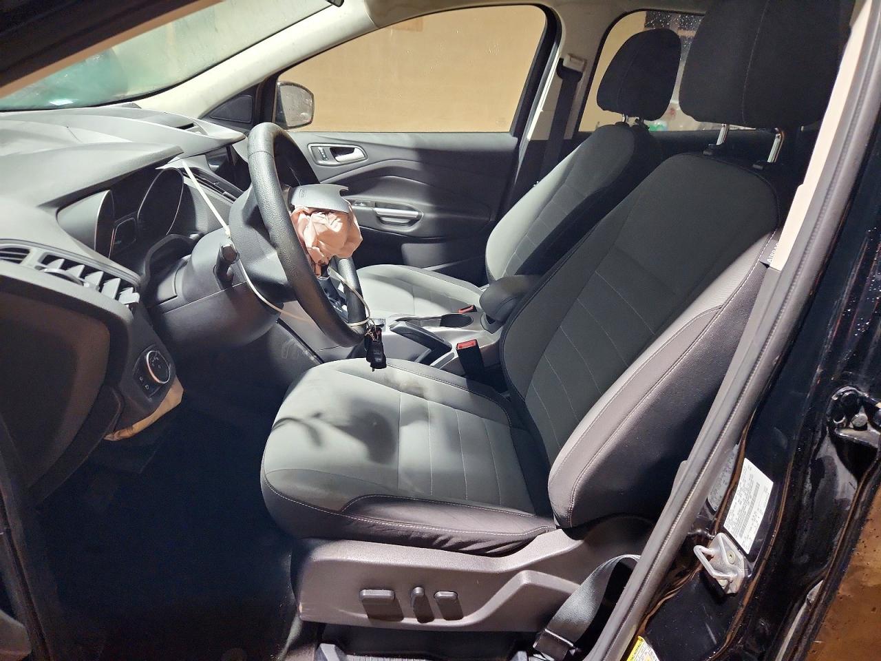 2016 FORD ESCAPE SE photo 7