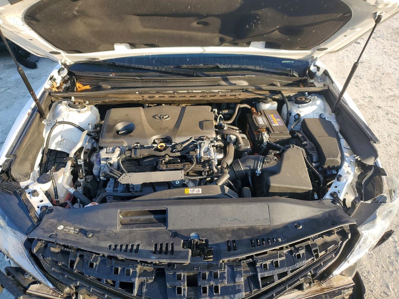 2020 TOYOTA CAMRY SE photo 11